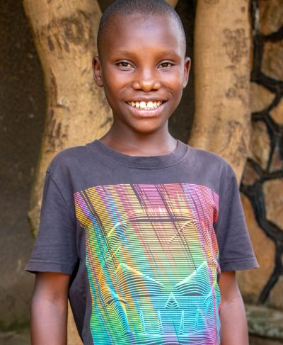 Click Frank's picture to sponsor him - He is 13 years old, loves social studies, and wants to be a mechanic.