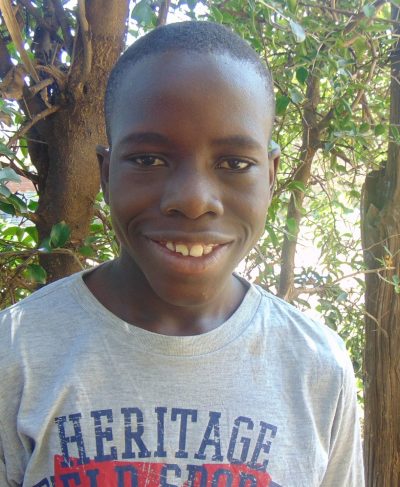 Click David's picture to sponsor him - He is 14 years old, loves music, and wants to be a Doctor.