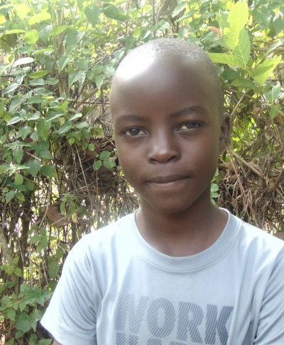 Click Starndard's picture to sponsor him - He is 9 years old, loves math, and wants to be a doctor.