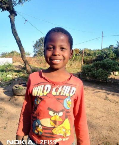 Click Hlelolwenkhosi's picture to sponsor him - He is 6 years old, enjoys math, and wants to become a soldier.