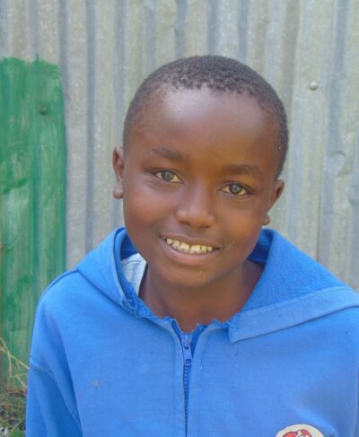 Click Maxwell's picture to sponsor him!