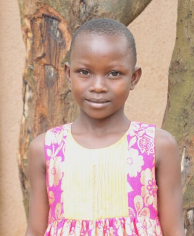 Click Shanita's picture to sponsor her!
