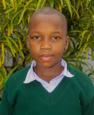 Click Yahaya's picture to sponsor him!